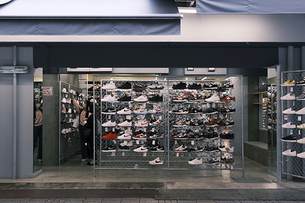 /mita-sneakers01